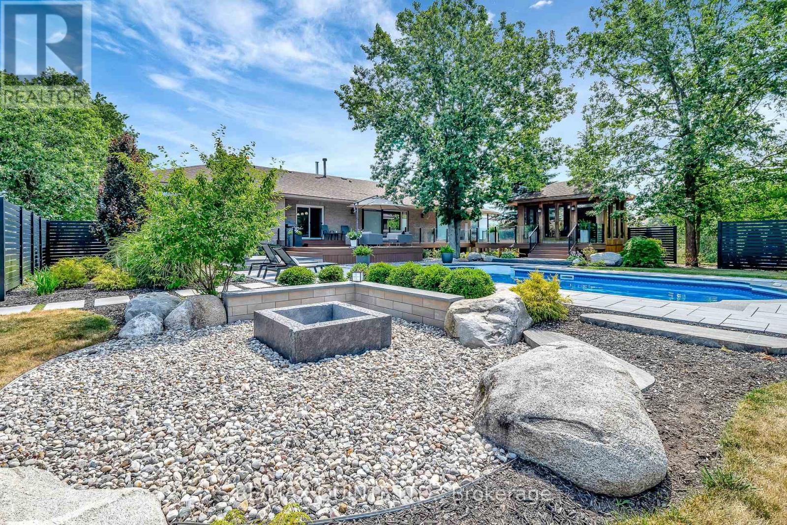 100 Bay Breeze Street, Prince Edward County, Ontario  K8N 0L4 - Photo 48 - X12502676