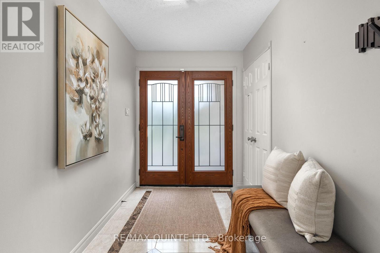 100 Bay Breeze Street, Prince Edward County, Ontario  K8N 0L4 - Photo 8 - X12502676