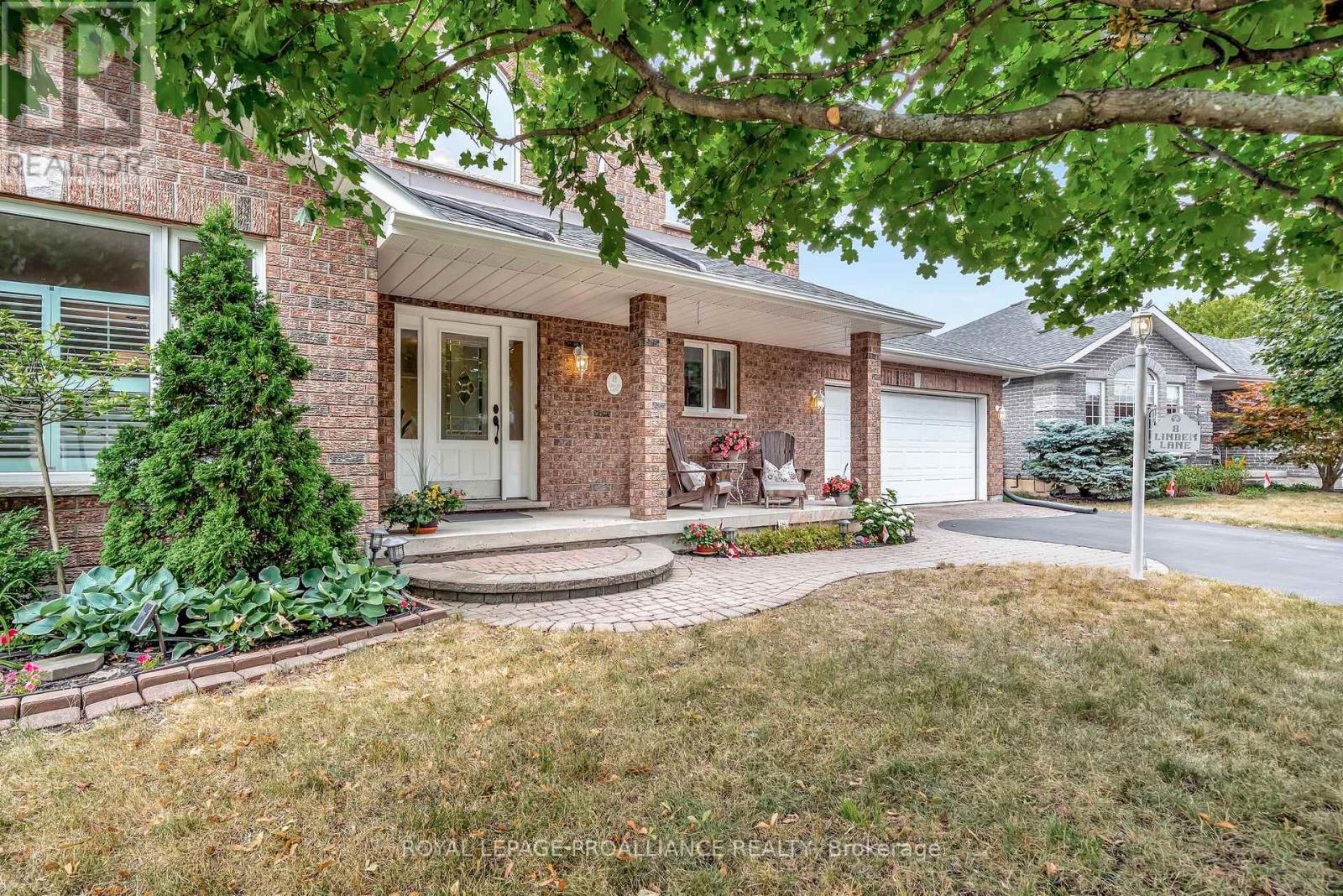 8 Linden Lane, Belleville, Ontario  K8N 5W9 - Photo 2 - X12503154