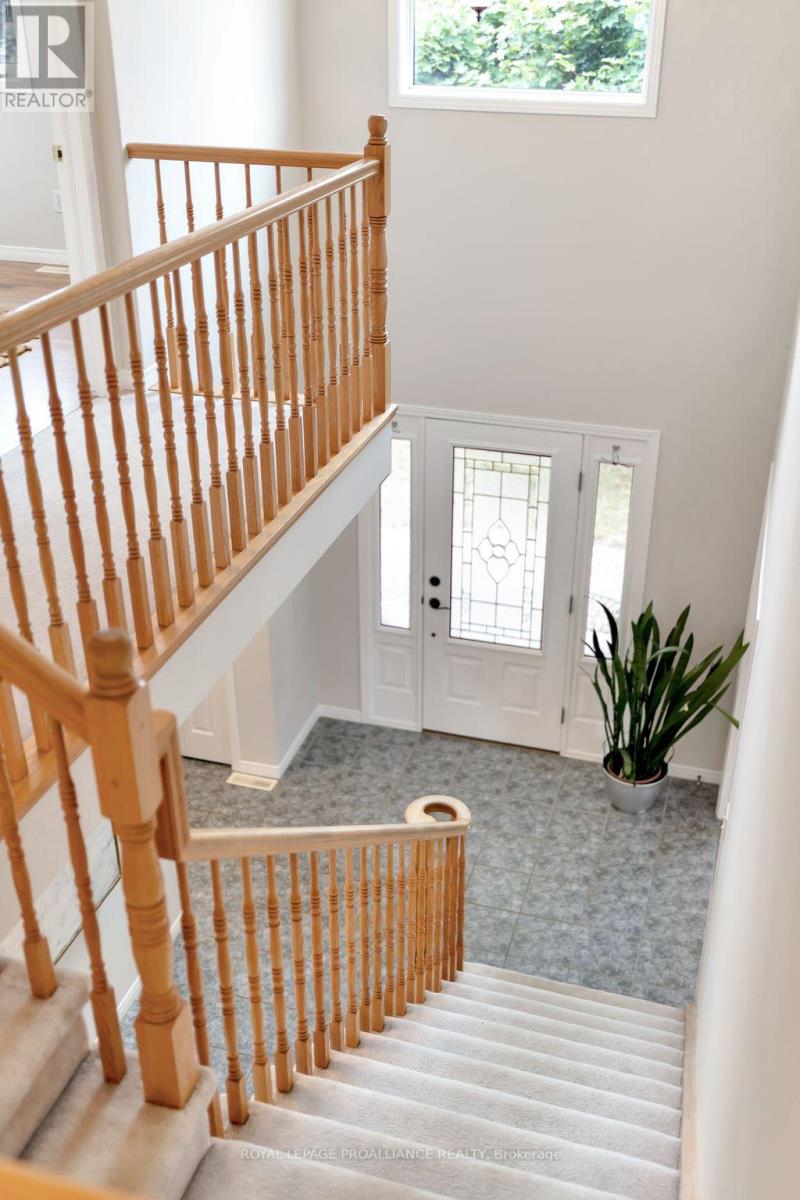 8 Linden Lane, Belleville, Ontario  K8N 5W9 - Photo 29 - X12503154