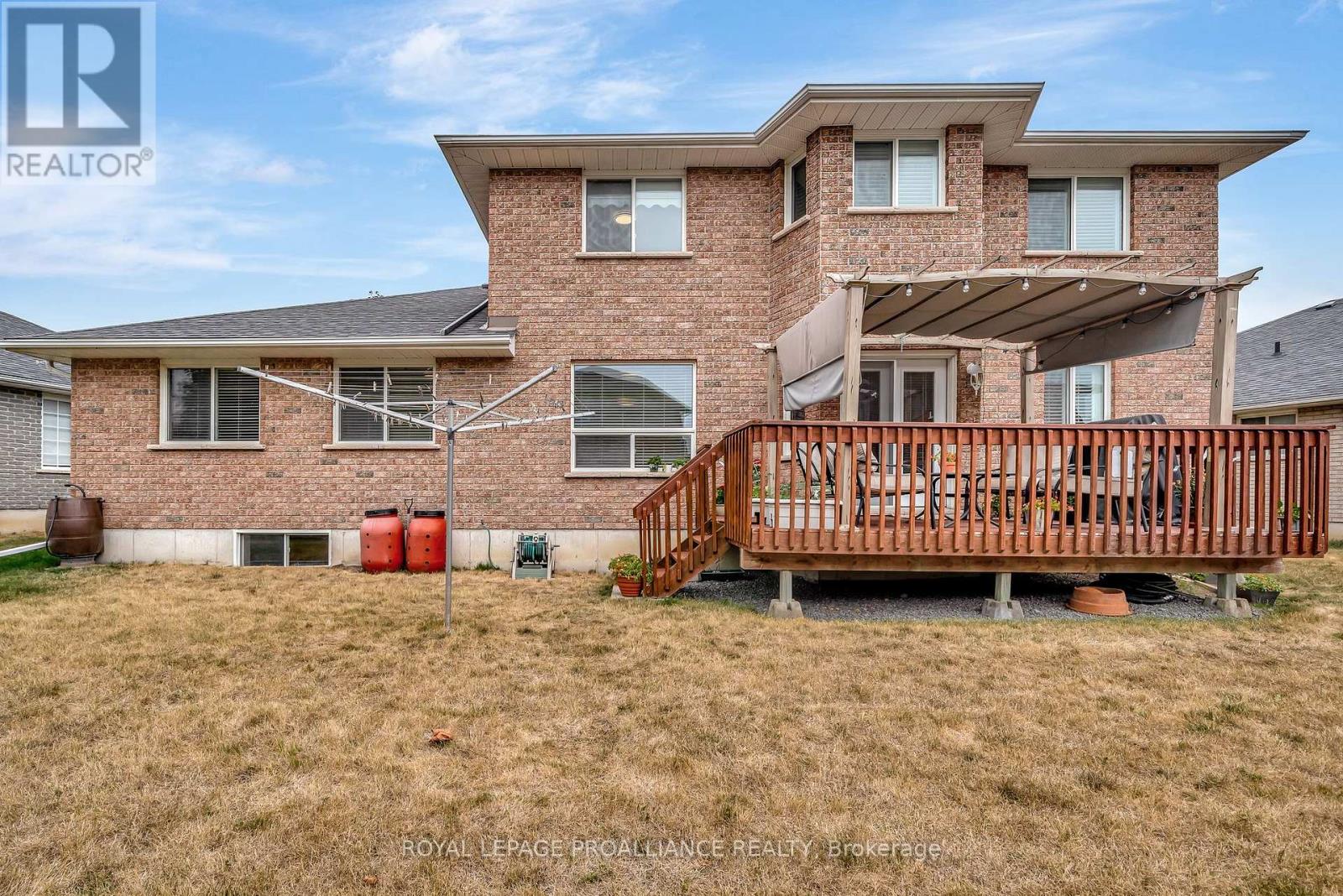 8 Linden Lane, Belleville, Ontario  K8N 5W9 - Photo 45 - X12503154