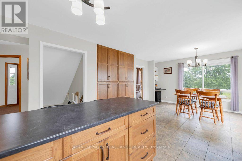 255 Huffman Road, Quinte West, Ontario  K0K 2C0 - Photo 11 - X12504888