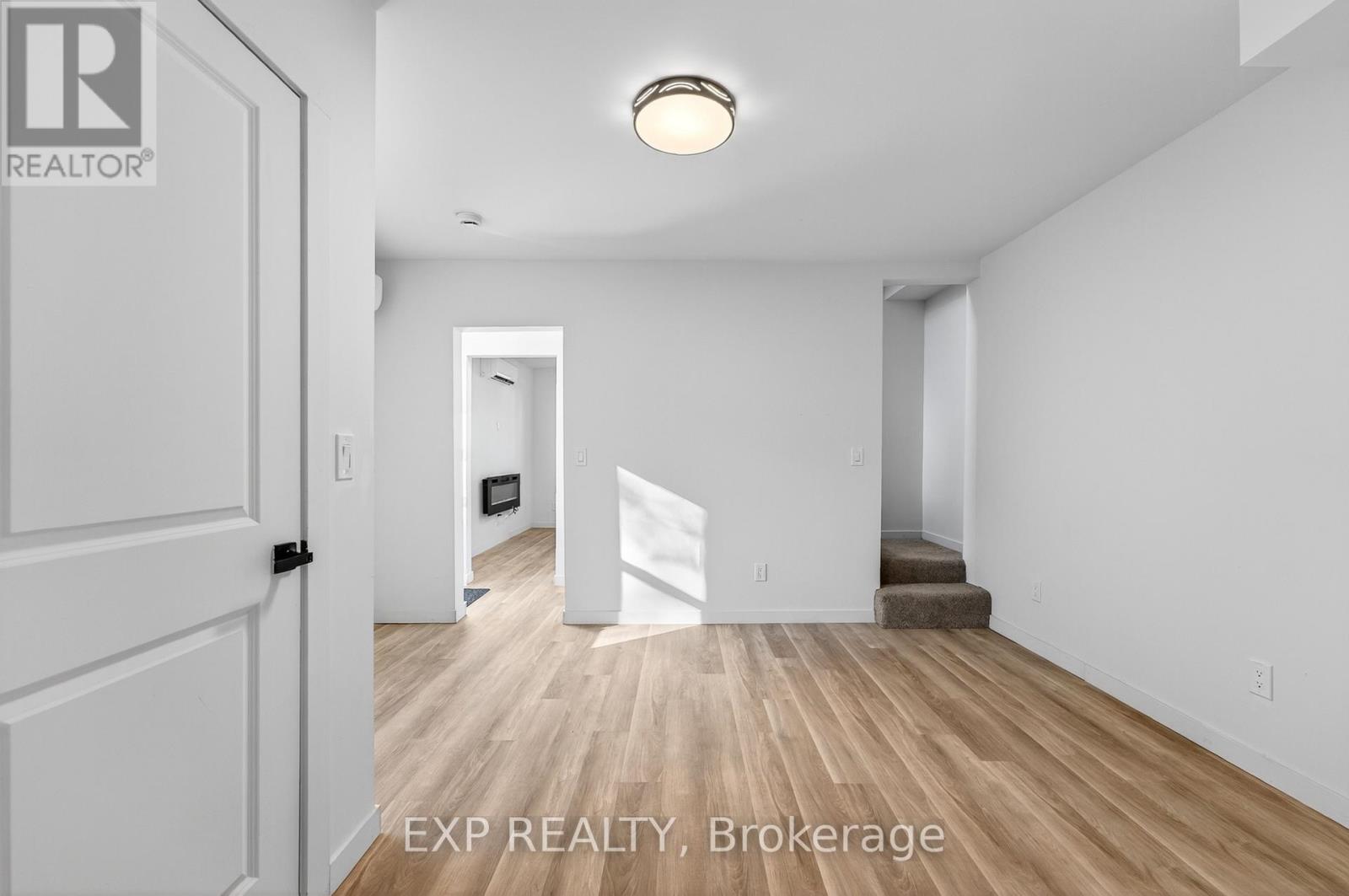 19 & 21 Railway Terrace, Belleville, Ontario  K8N 2R8 - Photo 10 - X12506892