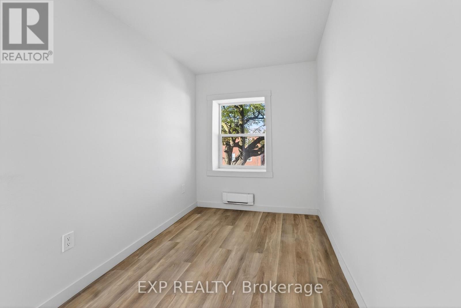 19 & 21 Railway Terrace, Belleville, Ontario  K8N 2R8 - Photo 18 - X12506892