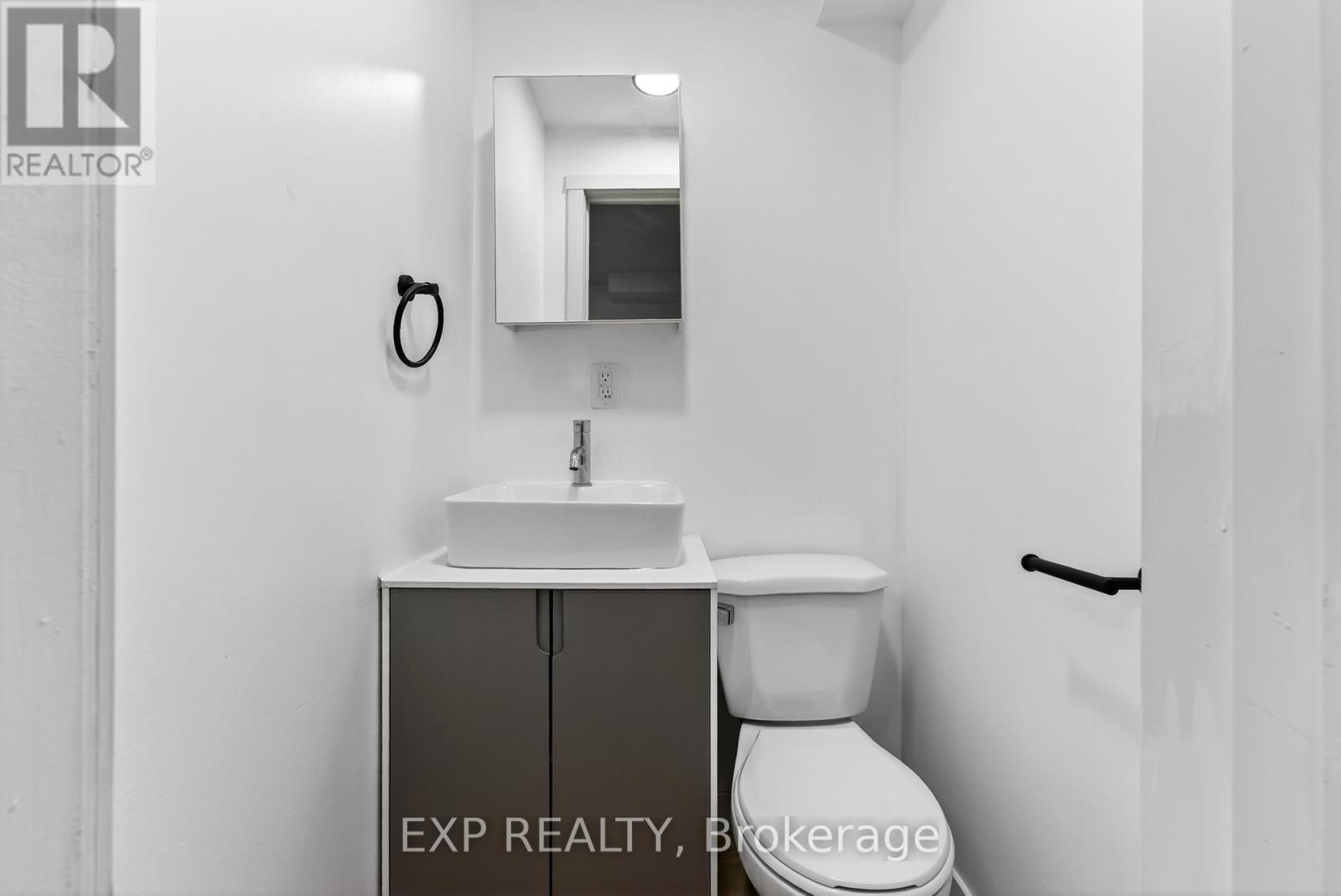 19 & 21 Railway Terrace, Belleville, Ontario  K8N 2R8 - Photo 26 - X12506892