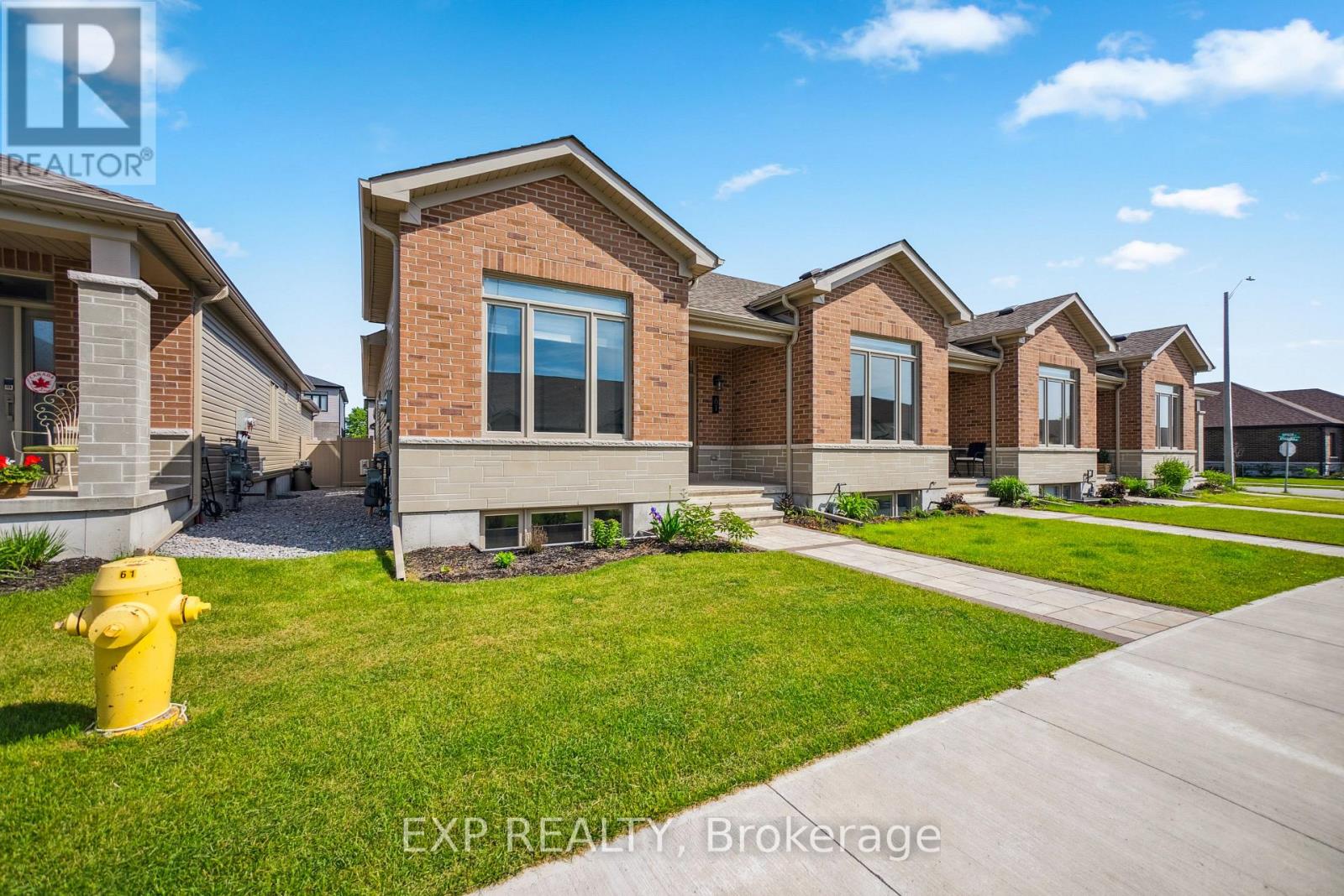 61 Athabaska Drive, Belleville, Ontario  K8N 0T1 - Photo 2 - X12512582