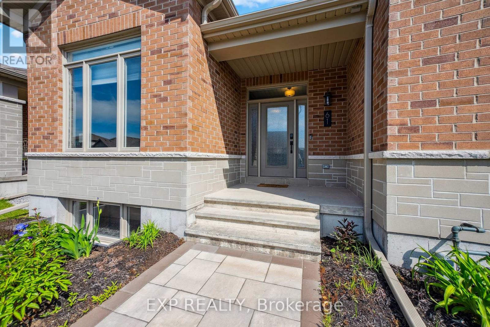 61 Athabaska Drive, Belleville, Ontario  K8N 0T1 - Photo 3 - X12512582