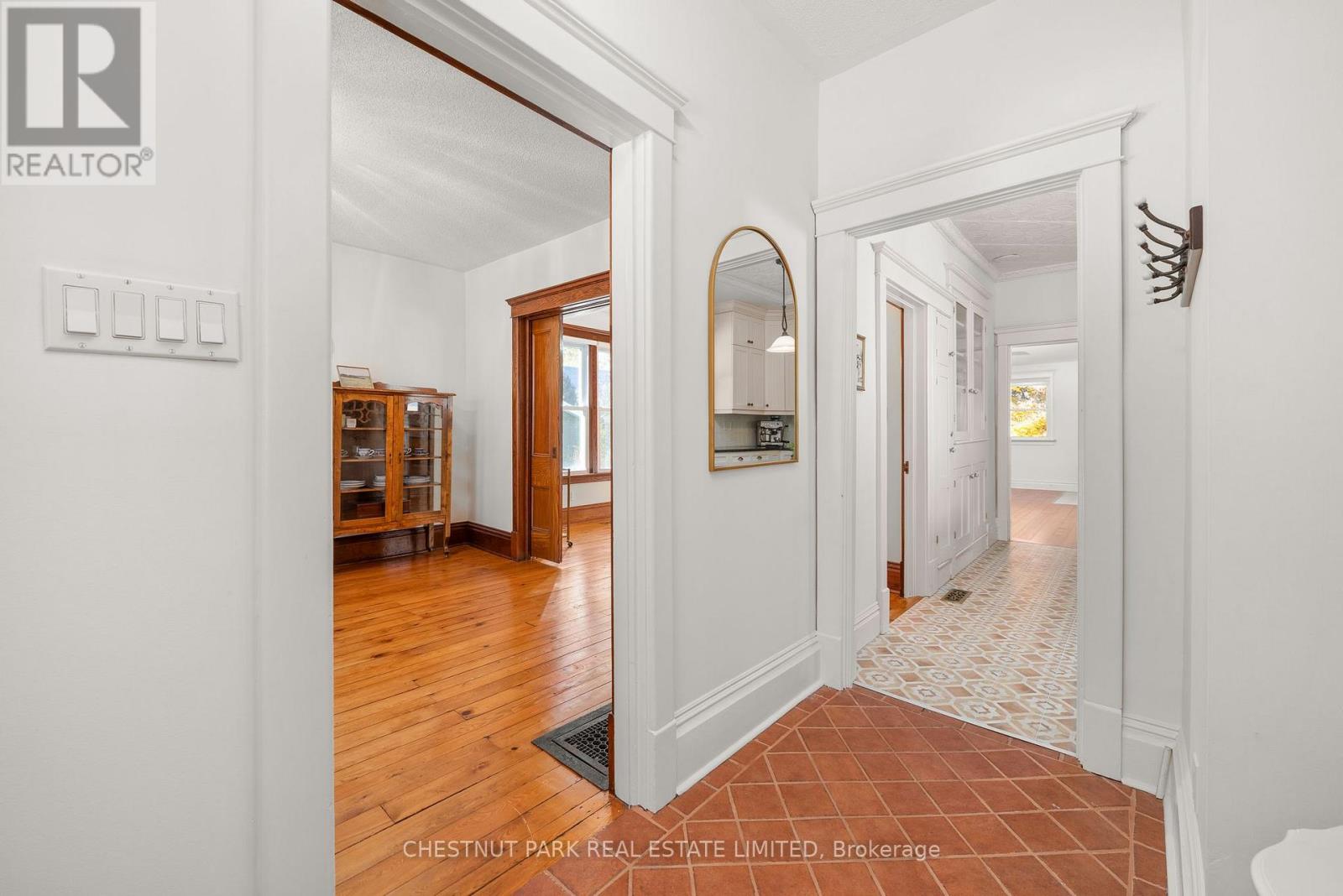 336 Bloomfield Main Street, Prince Edward County, Ontario  K0K 1G0 - Photo 7 - X12514412