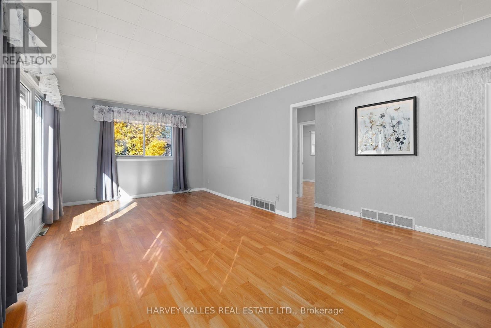 1075 County Rd 10 Road, Prince Edward County, Ontario  K0K 2T0 - Photo 6 - X12515348