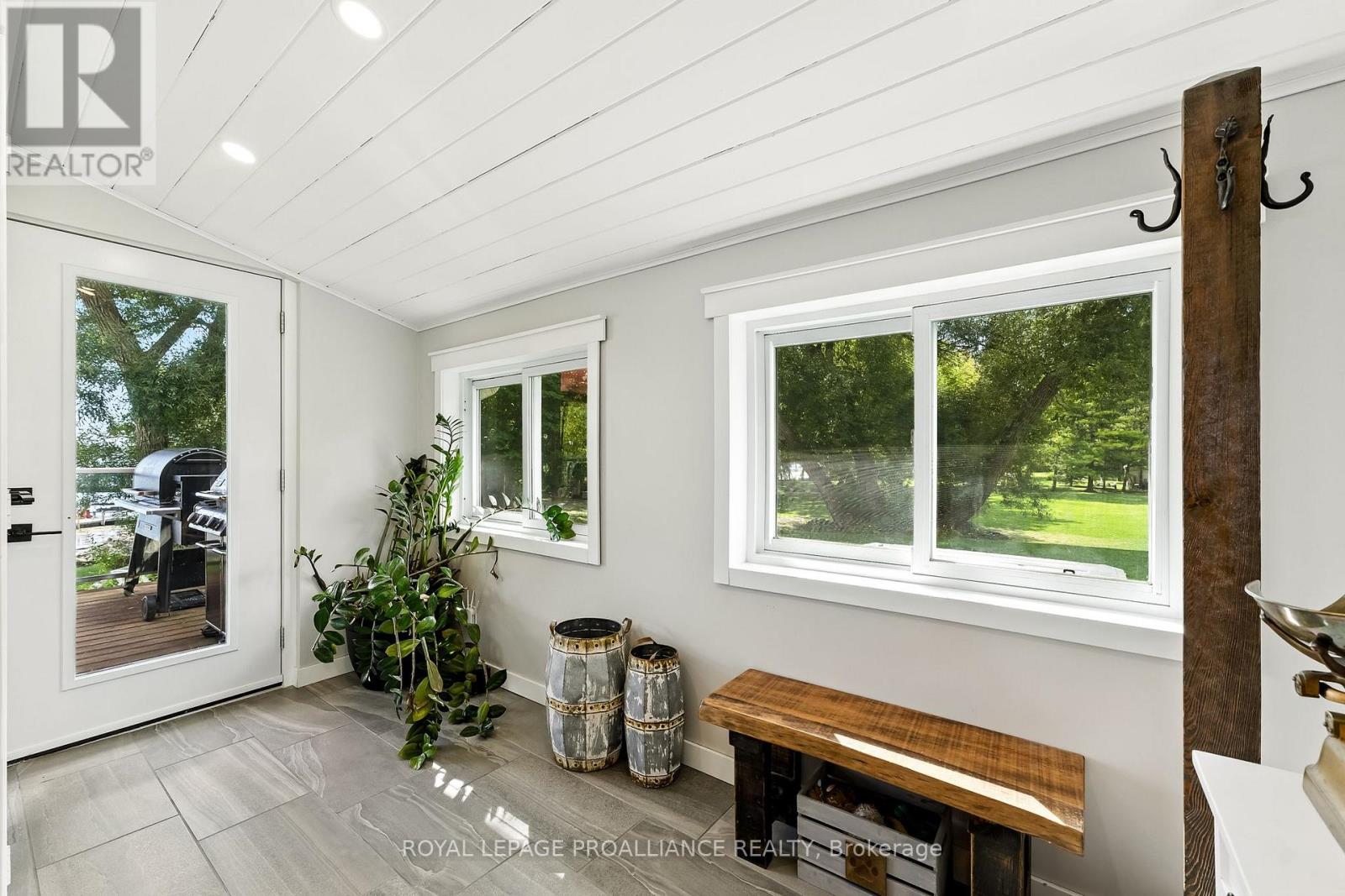 97 Manley Drive, Belleville, Ontario  K8N 4Z4 - Photo 6 - X12516110