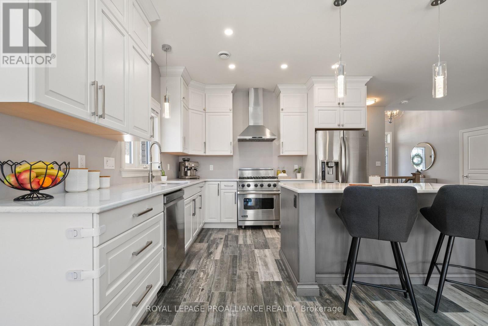 16 Hummingbird Drive, Belleville, Ontario  K8N 0H7 - Photo 12 - X12516292