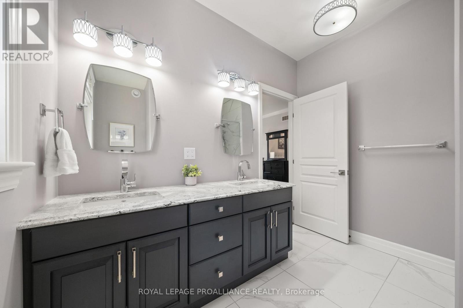 16 Hummingbird Drive, Belleville, Ontario  K8N 0H7 - Photo 25 - X12516292