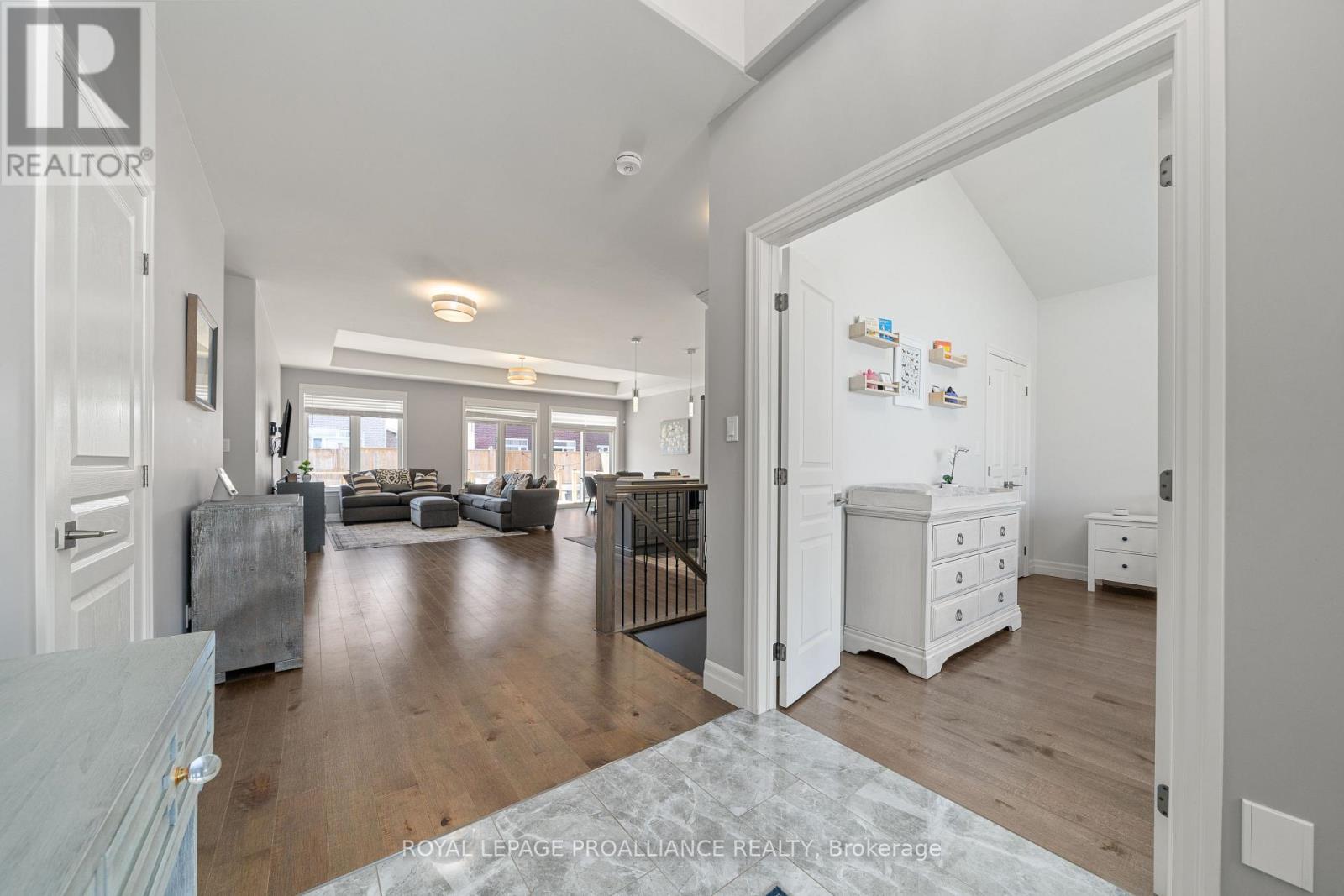 16 Hummingbird Drive, Belleville, Ontario  K8N 0H7 - Photo 6 - X12516292