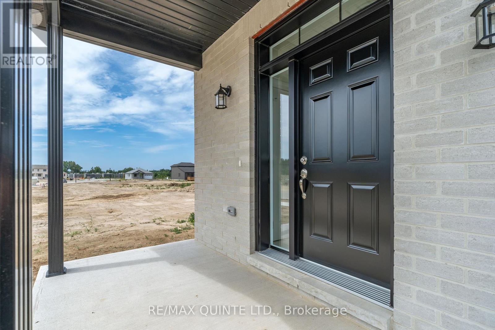 79 George Wright Boulevard, Prince Edward County, Ontario  K0K 2T0 - Photo 3 - X12516890