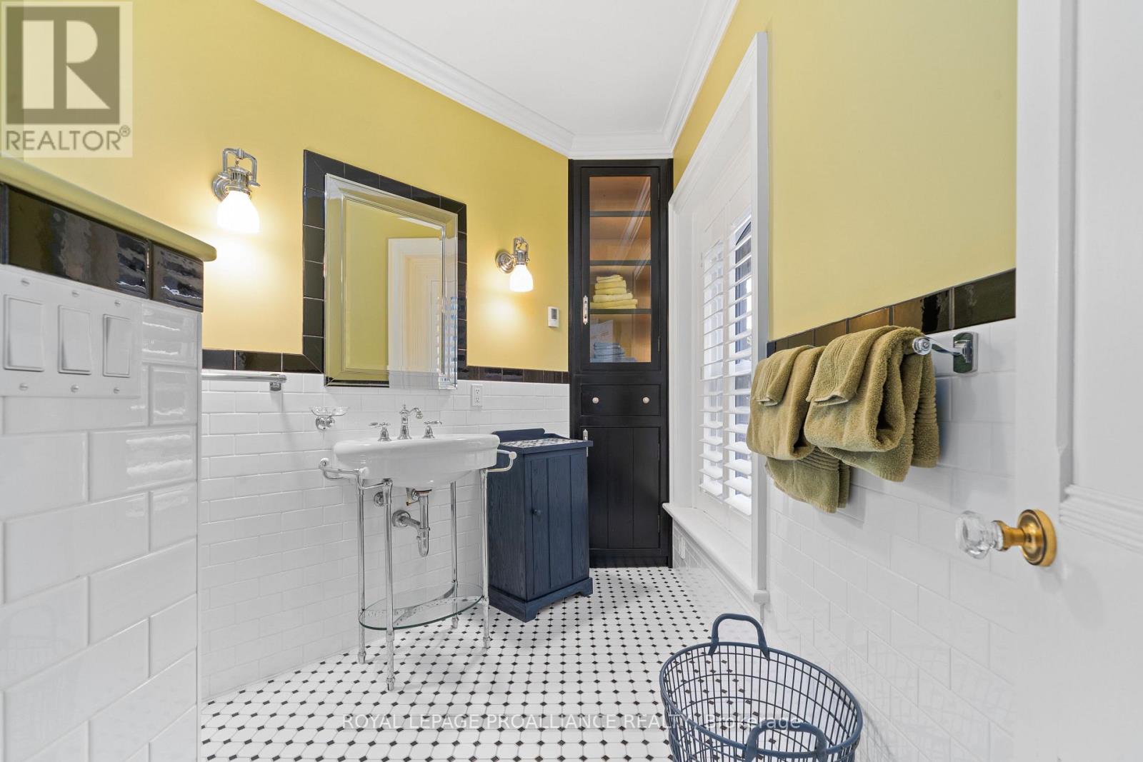 79 West Mary Street, Prince Edward County, Ontario  K0K 2T0 - Photo 23 - X12519578