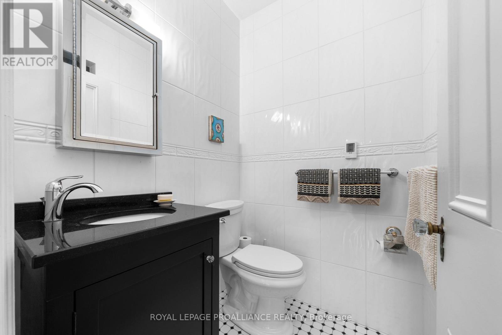 79 West Mary Street, Prince Edward County, Ontario  K0K 2T0 - Photo 26 - X12519578