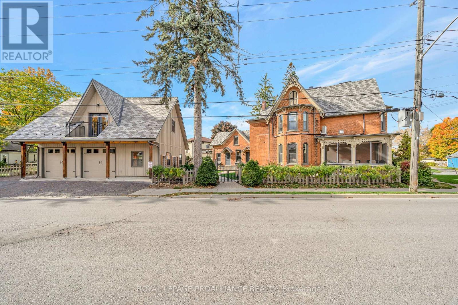 79 West Mary Street, Prince Edward County, Ontario  K0K 2T0 - Photo 3 - X12519578