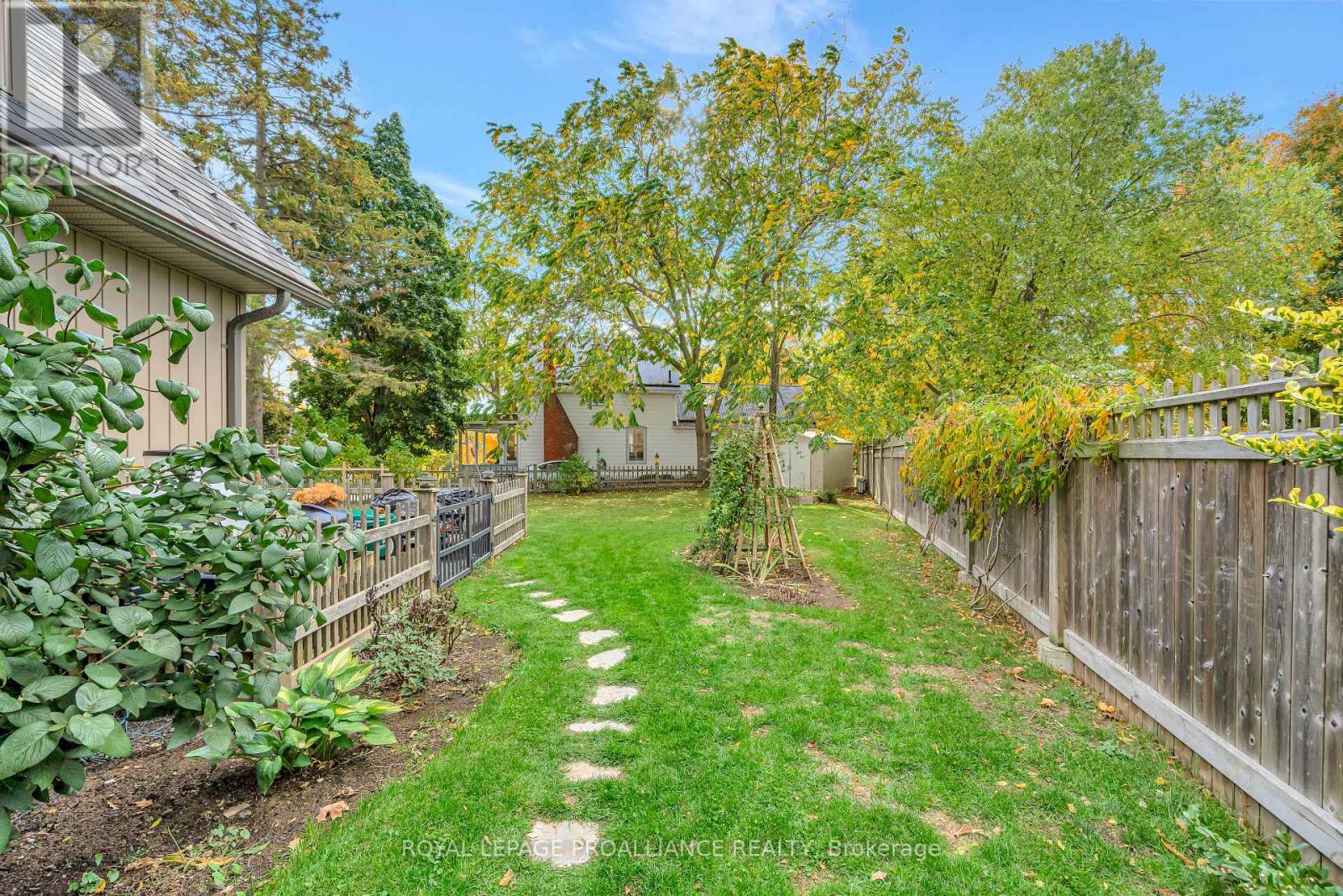 79 West Mary Street, Prince Edward County, Ontario  K0K 2T0 - Photo 40 - X12519578