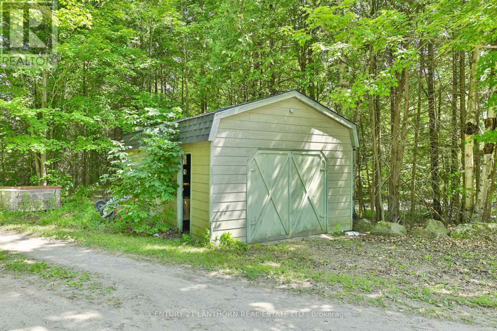 932 Hunt Club Road, Madoc, Ontario  K0K 2K0 - Photo 35 - X12520944