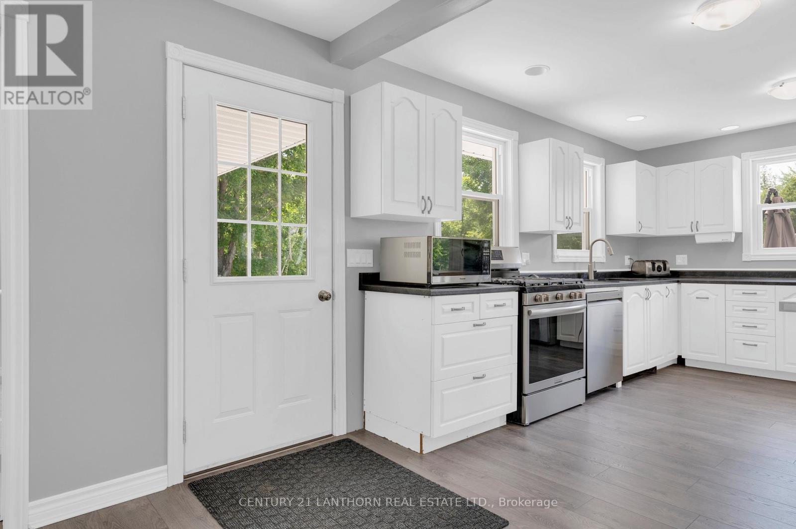 932 Hunt Club Road, Madoc, Ontario  K0K 2K0 - Photo 7 - X12520944