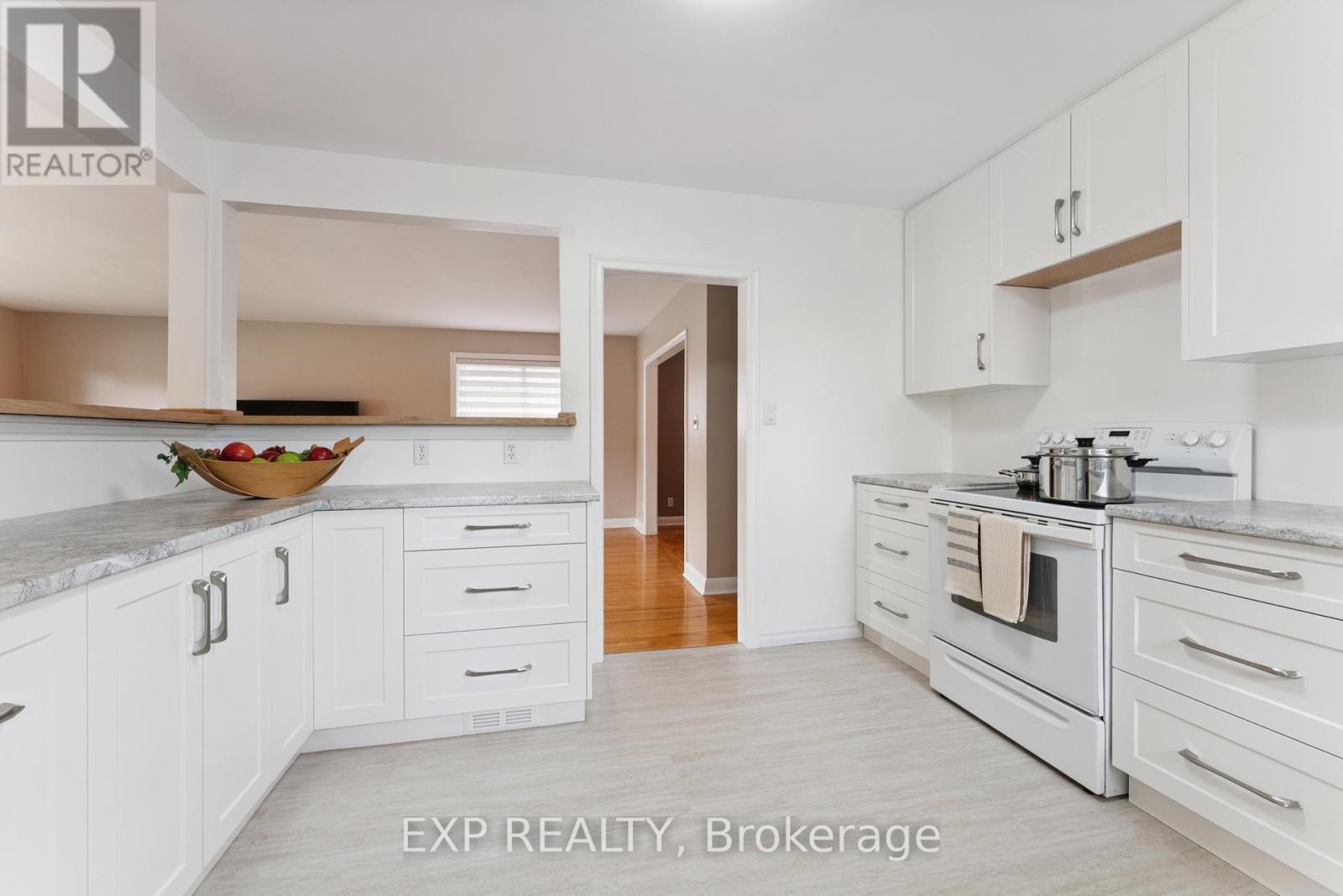 218 Farley Avenue, Belleville, Ontario  K8N 4L5 - Photo 13 - X12521346