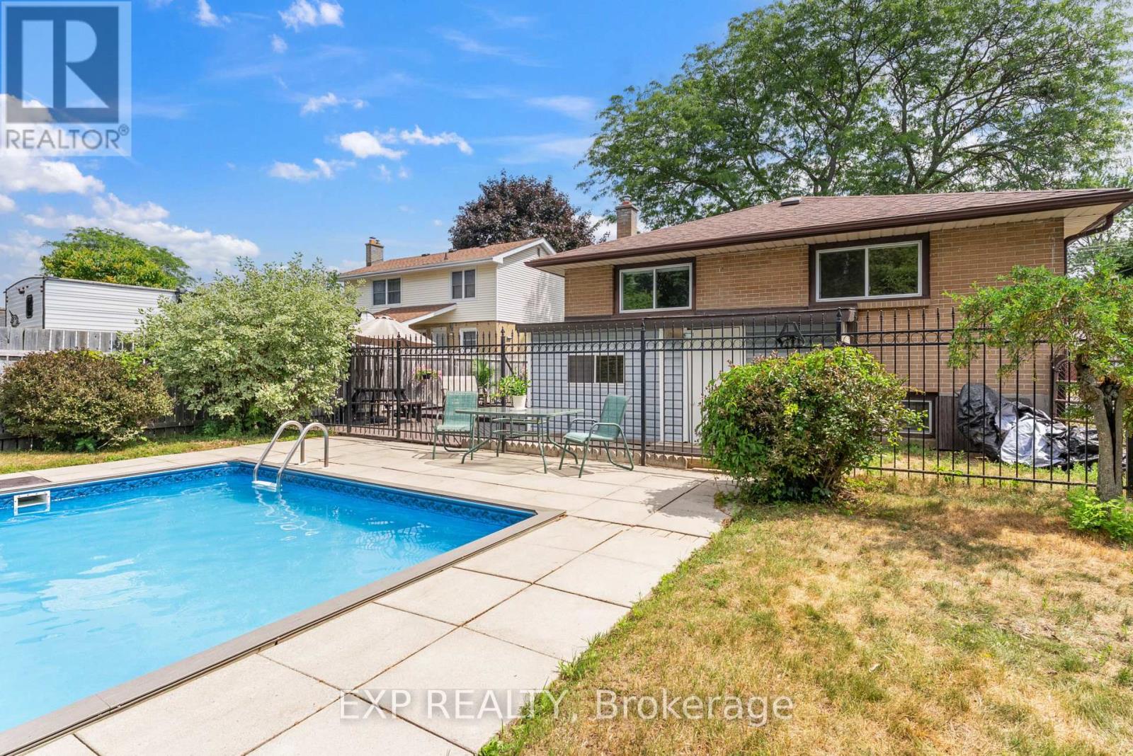 218 Farley Avenue, Belleville, Ontario  K8N 4L5 - Photo 43 - X12521346