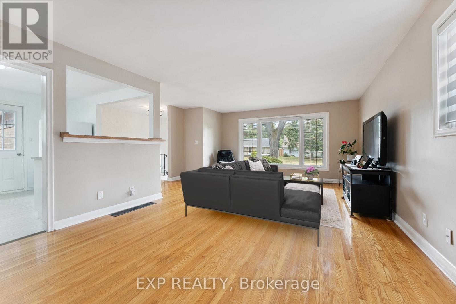 218 Farley Avenue, Belleville, Ontario  K8N 4L5 - Photo 8 - X12521346