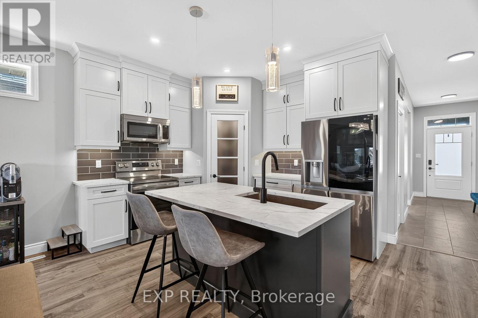 7 Mavety Court, Belleville, Ontario  K8N 0R6 - Photo 5 - X12522850