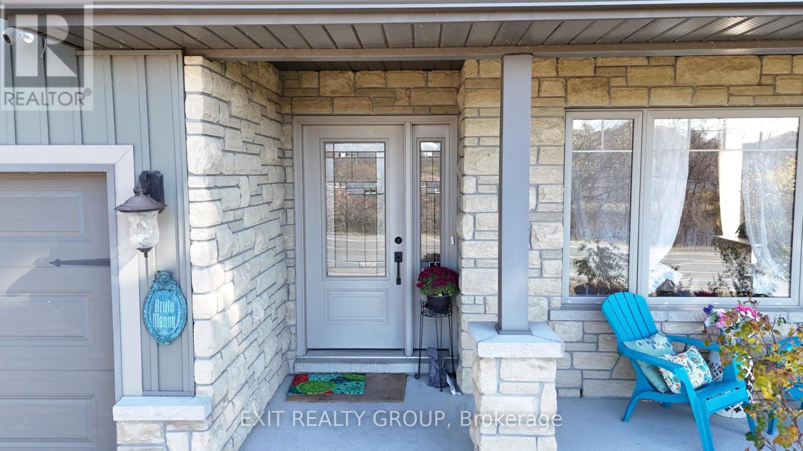 354 Riverside Parkway, Quinte West, Ontario  K0K 2C0 - Photo 2 - X12523330