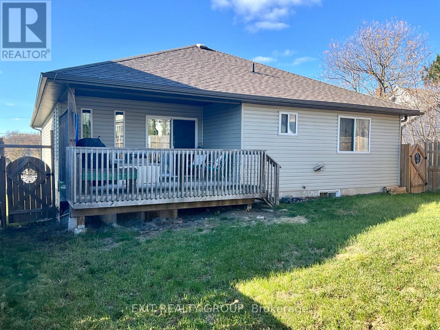 354 Riverside Parkway, Quinte West, Ontario  K0K 2C0 - Photo 5 - X12523330