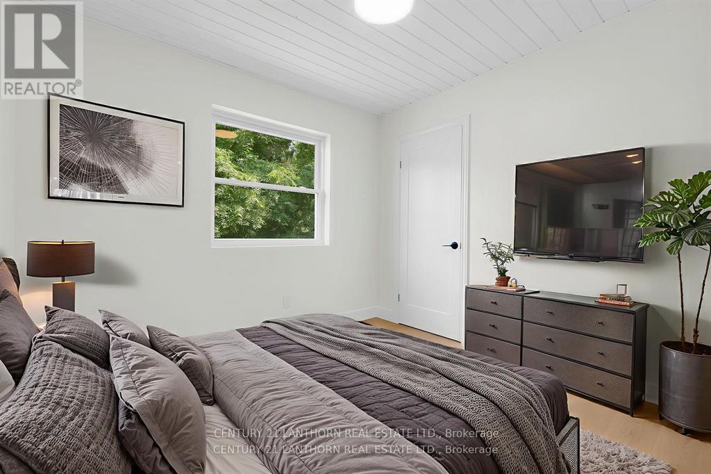 91 Duncan Street, Centre Hastings, Ontario  K0K 2K0 - Photo 10 - X12523624