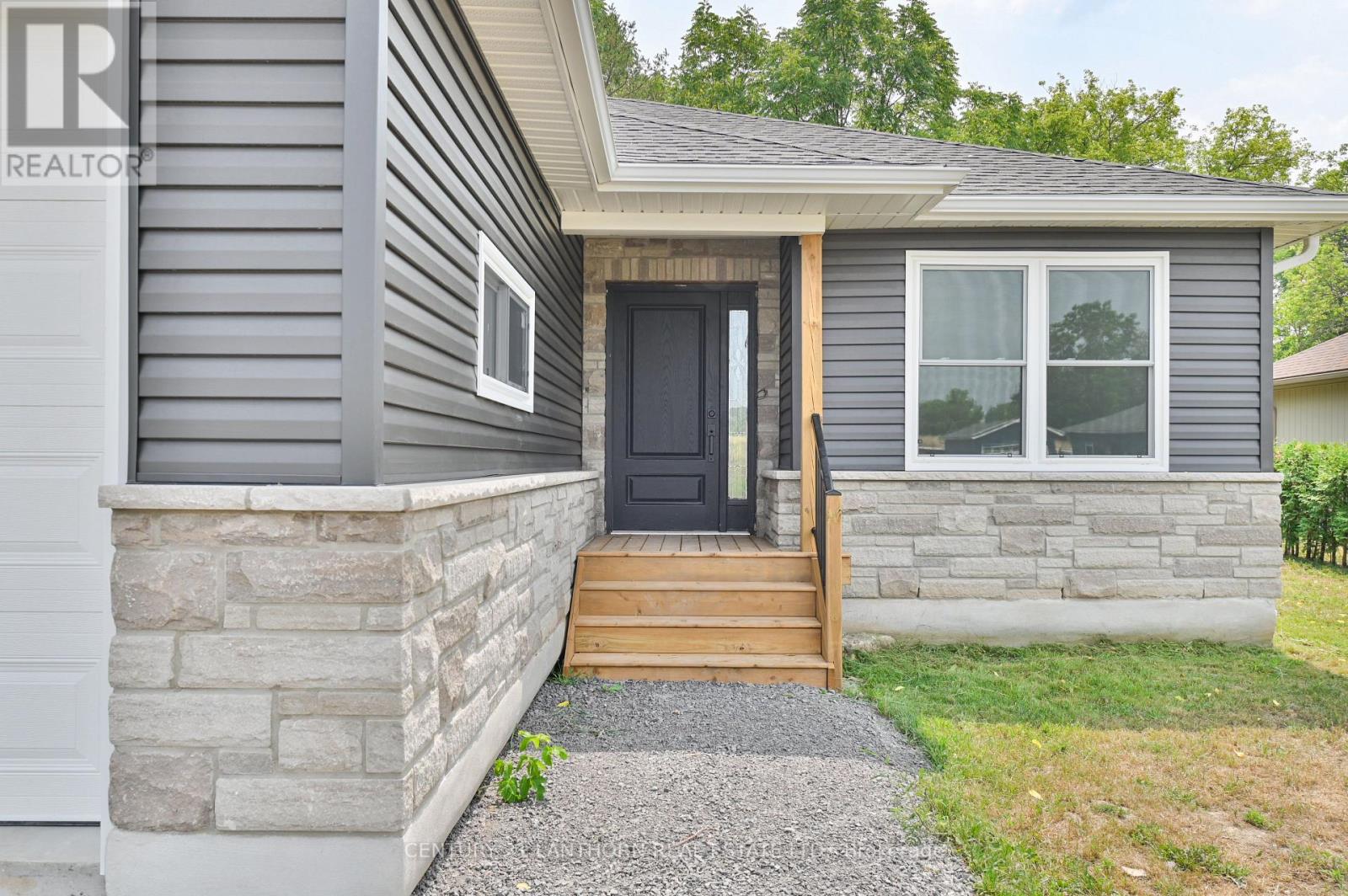 91 Duncan Street, Centre Hastings, Ontario  K0K 2K0 - Photo 4 - X12523624