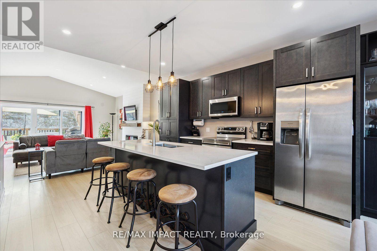 53 Meagan Lane, Quinte West, Ontario  K0K 2C0 - Photo 14 - X12524154