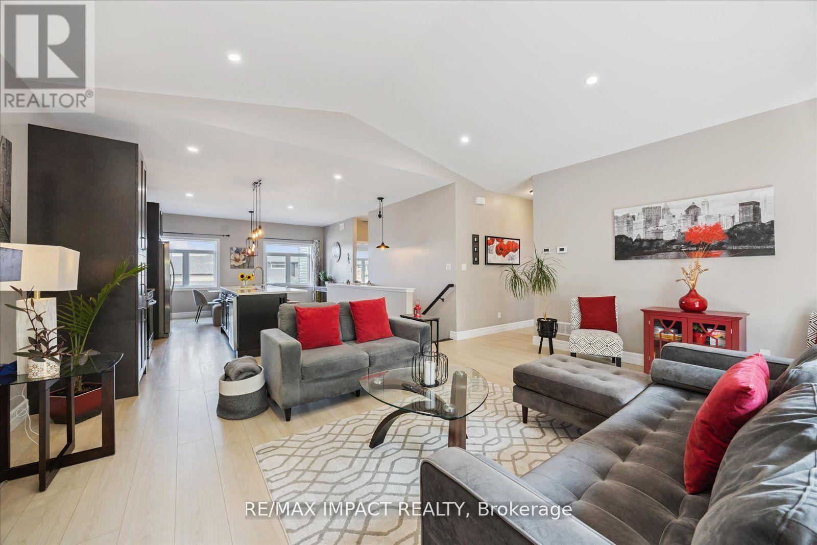 53 Meagan Lane, Quinte West, Ontario  K0K 2C0 - Photo 8 - X12524154