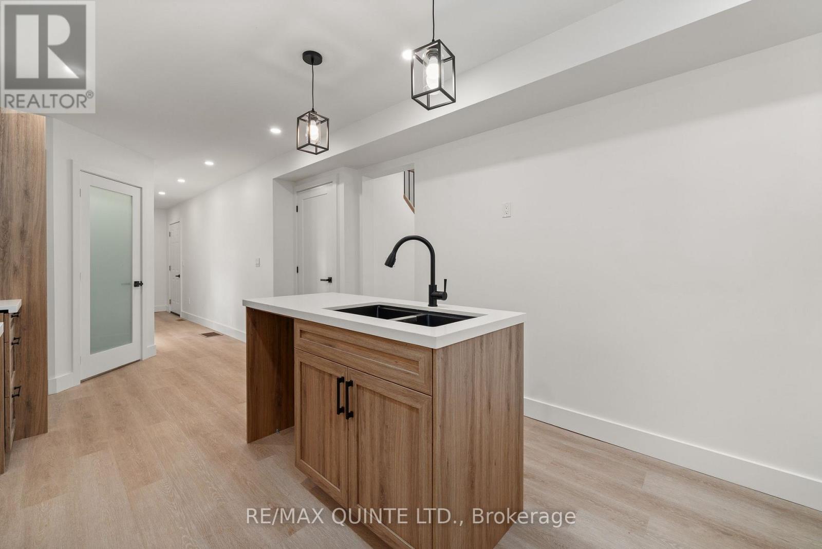 3 Cooke Court, Belleville, Ontario  K8N 5N4 - Photo 12 - X12525126