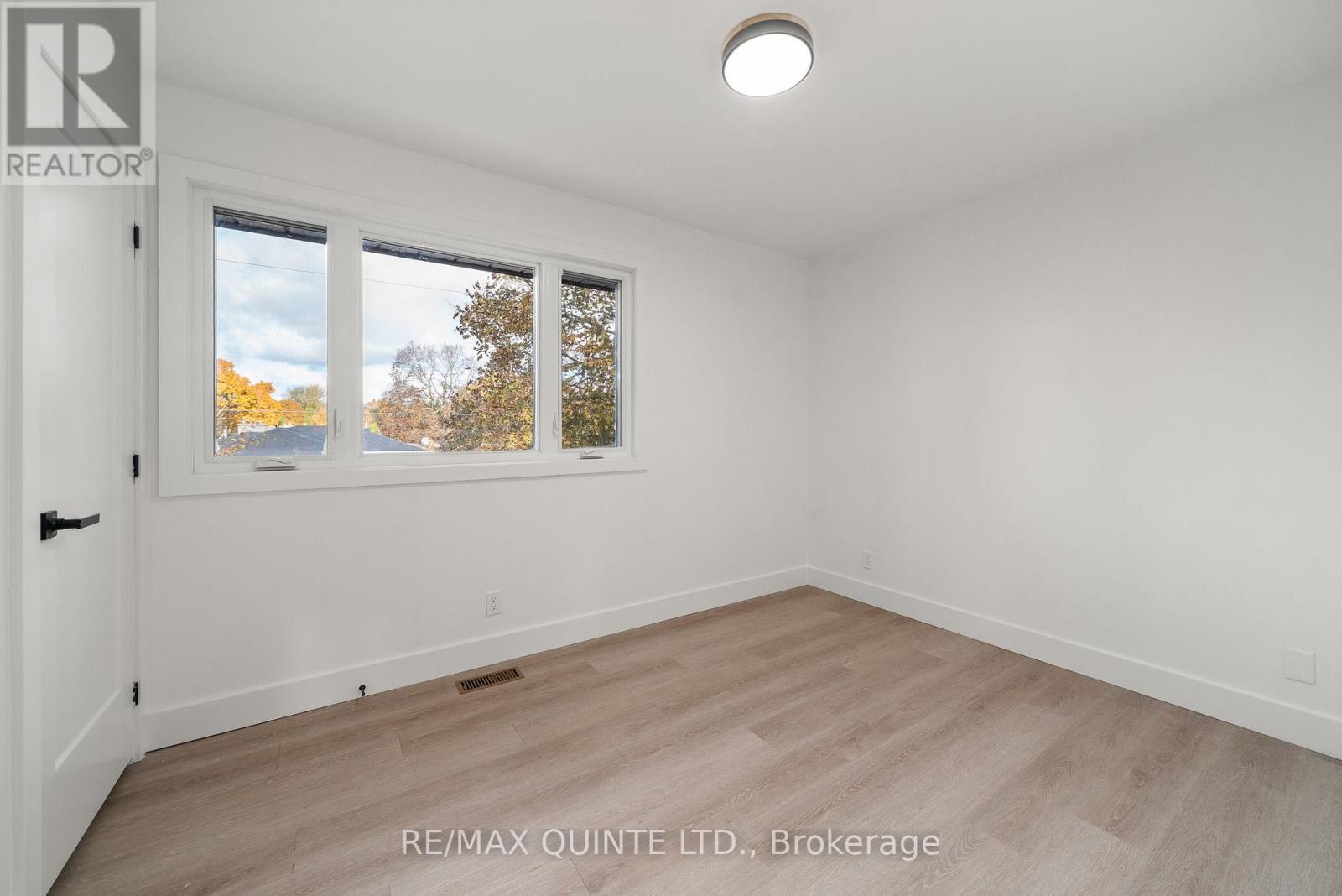 3 Cooke Court, Belleville, Ontario  K8N 5N4 - Photo 21 - X12525126