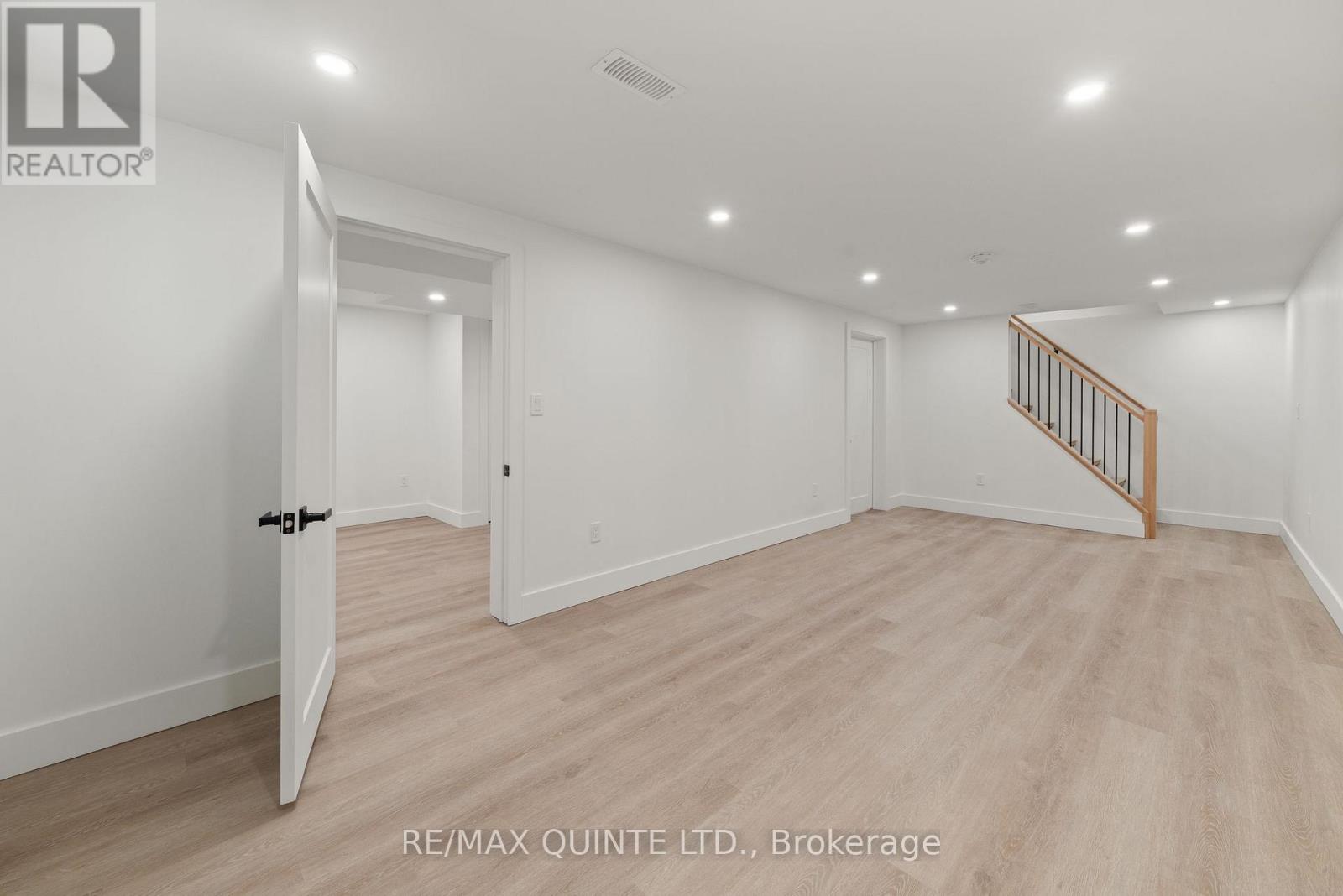 3 Cooke Court, Belleville, Ontario  K8N 5N4 - Photo 30 - X12525126