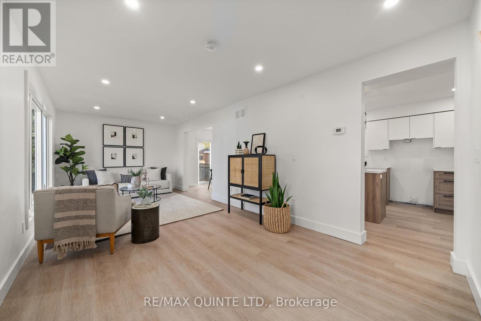 3 Cooke Court, Belleville, Ontario  K8N 5N4 - Photo 5 - X12525126