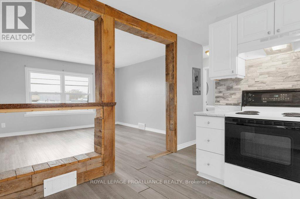 325 Sidney Street, Belleville, Ontario  K8P 3Z5 - Photo 21 - X12528806