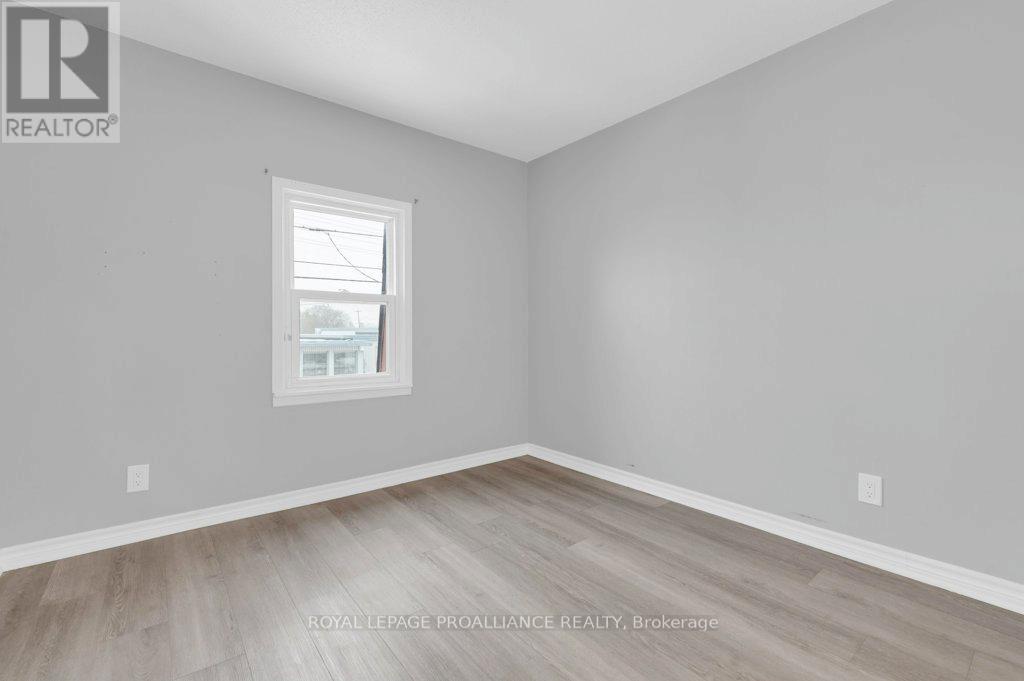 325 Sidney Street, Belleville, Ontario  K8P 3Z5 - Photo 28 - X12528806