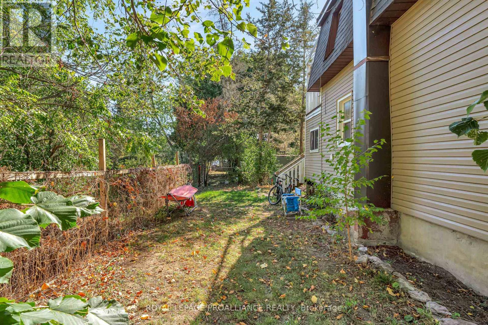 325 Sidney Street, Belleville, Ontario  K8P 3Z5 - Photo 36 - X12528806