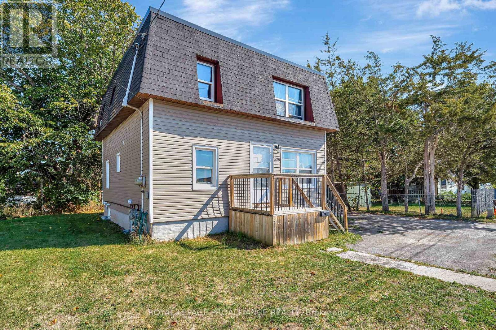 325 Sidney Street, Belleville, Ontario  K8P 3Z5 - Photo 5 - X12528806