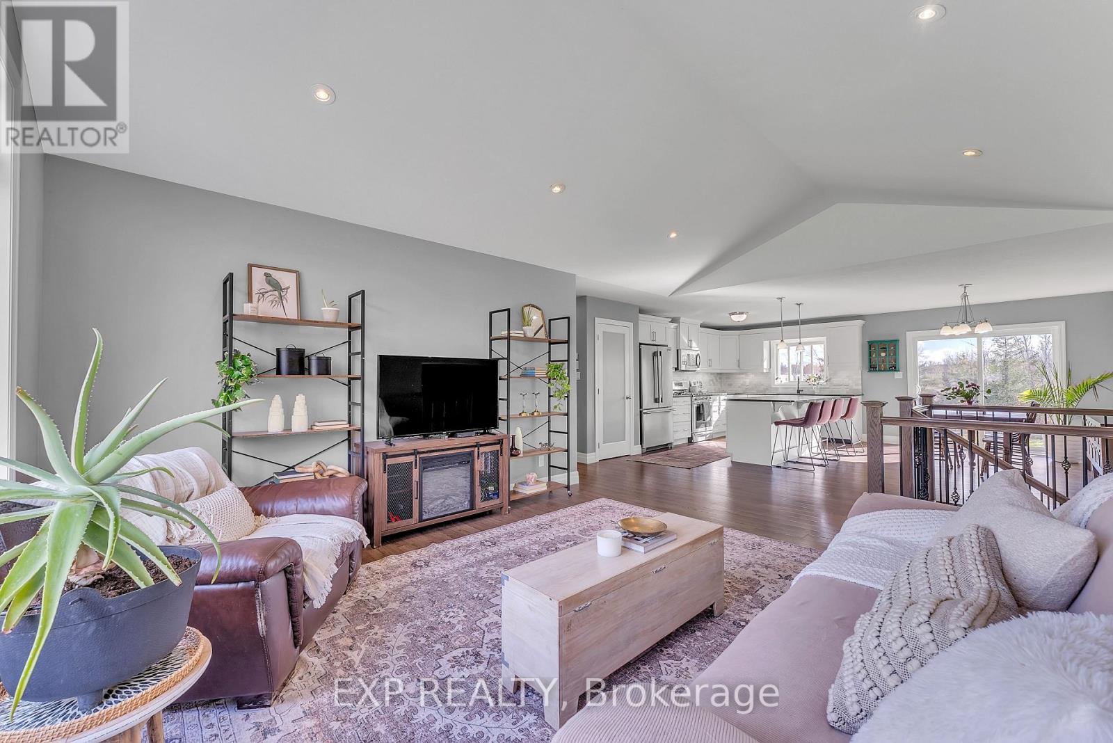 2986 County Road 15, Prince Edward County, Ontario  K0K 2T0 - Photo 15 - X12528876