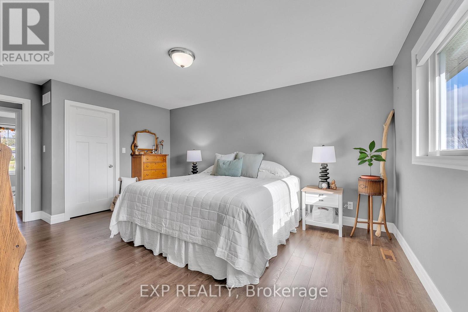 2986 County Road 15, Prince Edward County, Ontario  K0K 2T0 - Photo 23 - X12528876