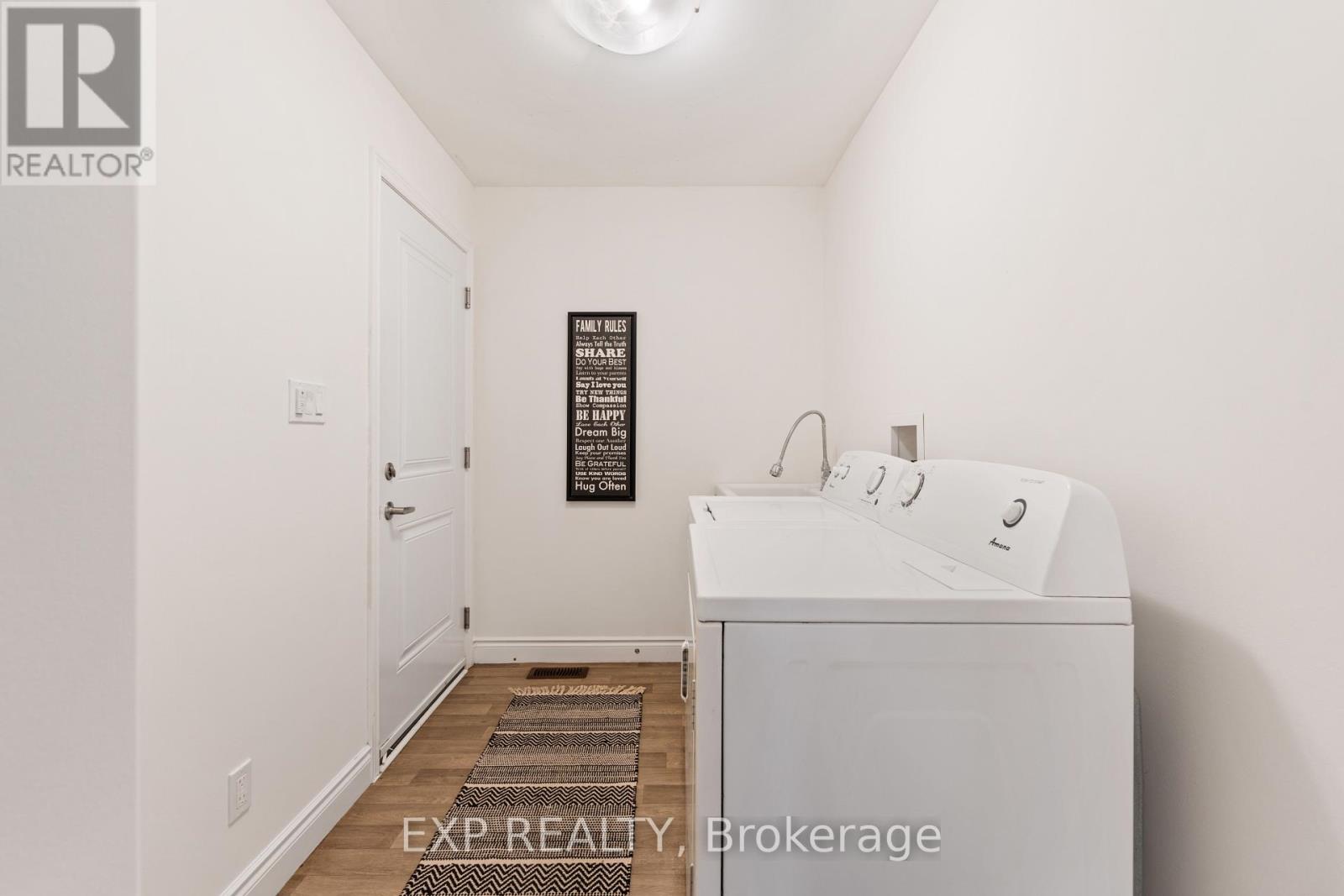 10 Cobblestone Street, Belleville, Ontario  K8P 0E4 - Photo 13 - X12529324