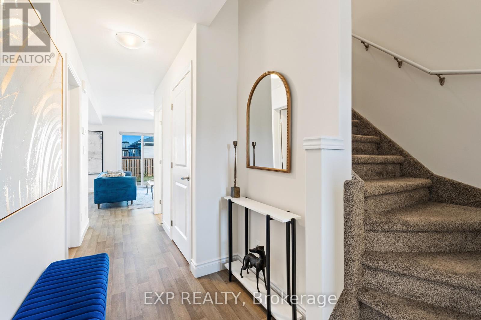 10 Cobblestone Street, Belleville, Ontario  K8P 0E4 - Photo 2 - X12529324