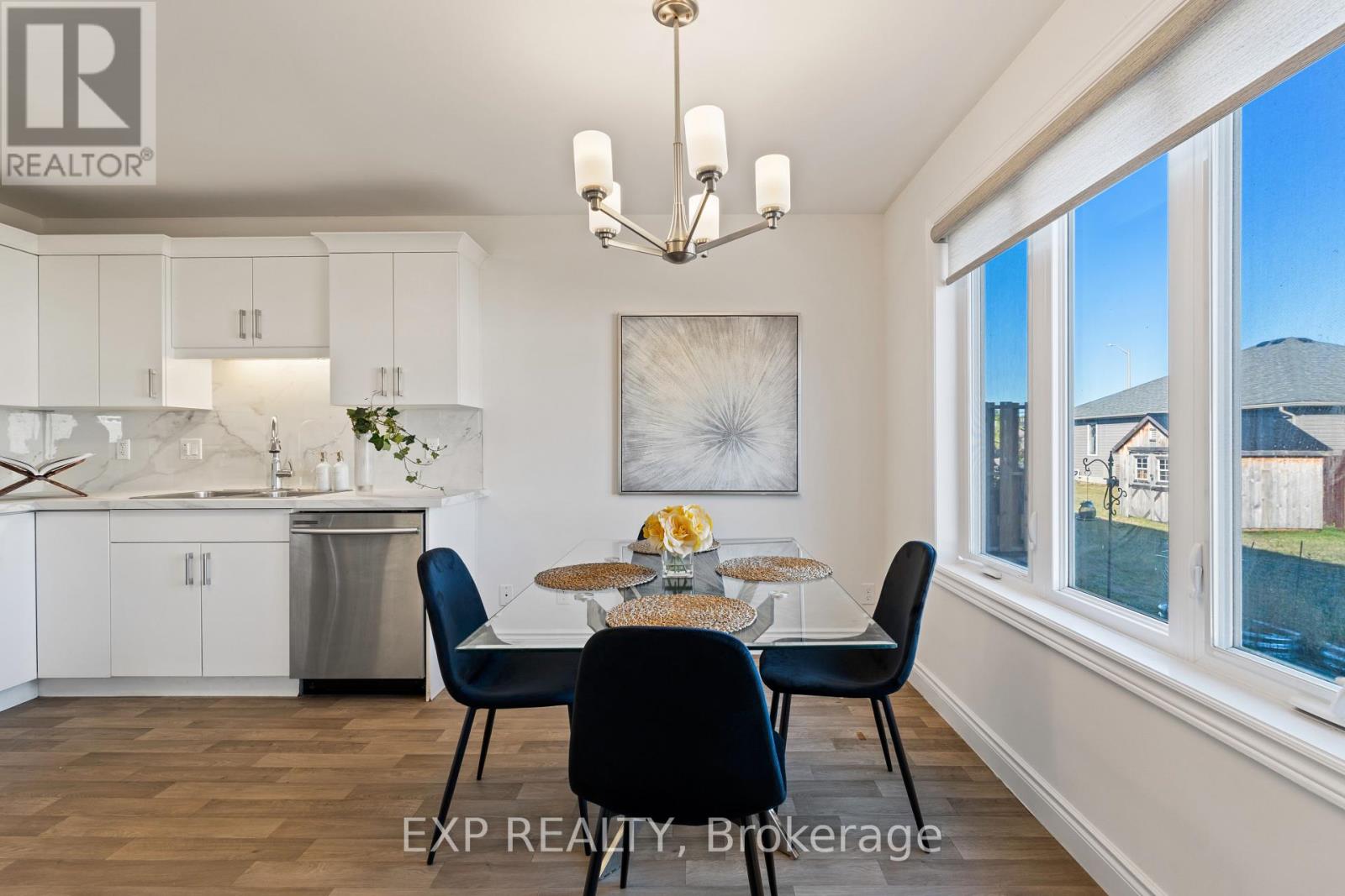 10 Cobblestone Street, Belleville, Ontario  K8P 0E4 - Photo 7 - X12529324