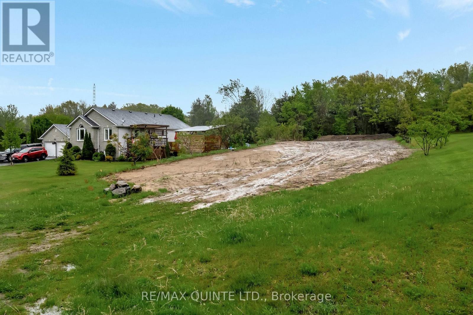 43 Deerfield Drive, Quinte West, Ontario  K0K 2C0 - Photo 16 - X12532444