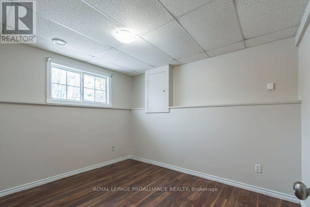 22 Faraday Gardens, Belleville, Ontario  K8P 5J5 - Photo 24 - X12532498