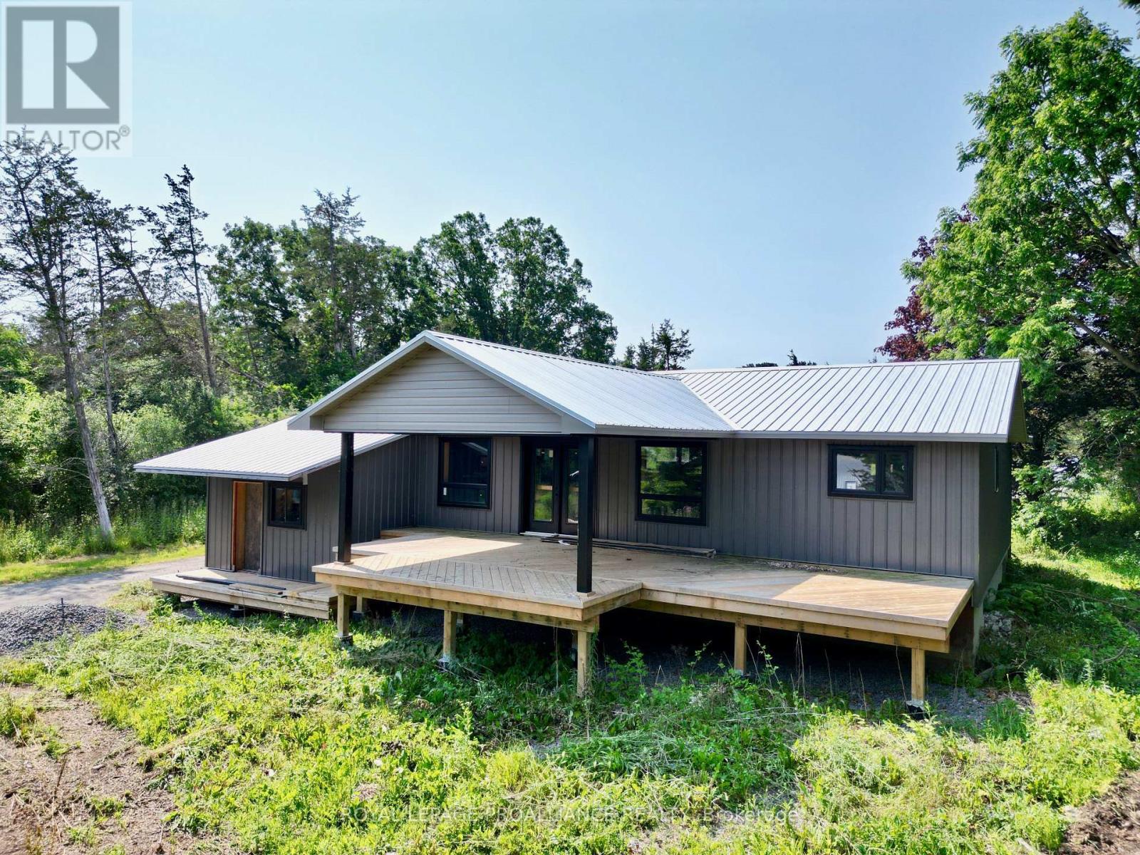 3628 County Road 1, Prince Edward County, Ontario  K0K 1G0 - Photo 2 - X12532504